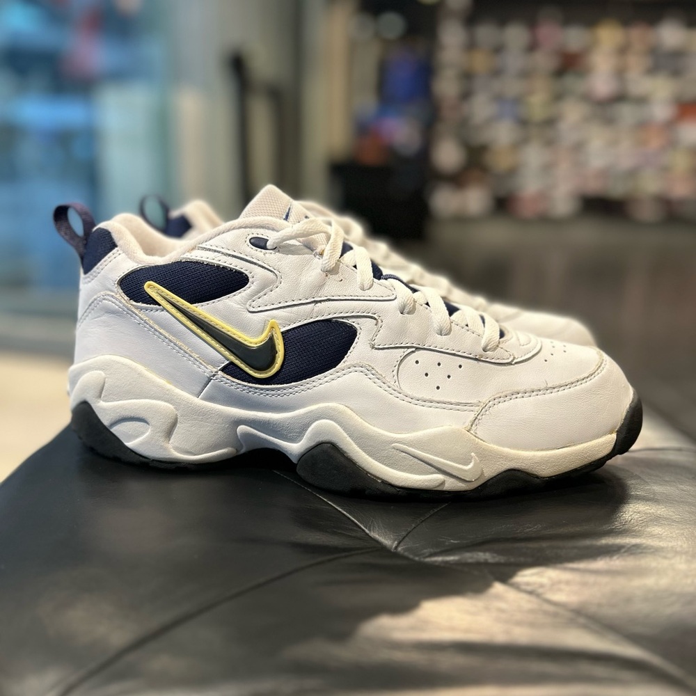 Vintage 1995 Nike Men’s Shoes Size 13